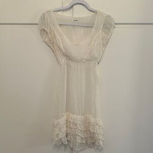 LIKE NEW King Kong White Sheer Ruffle Mini Dress Short Sleeve